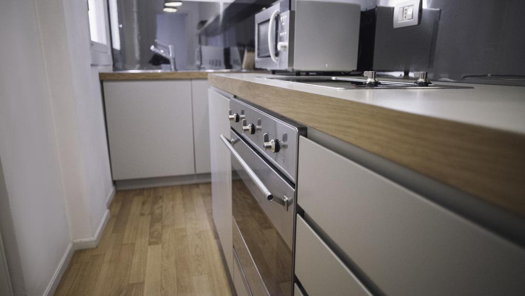 Italianway-San Barnaba Apartment Milan Bagian luar foto